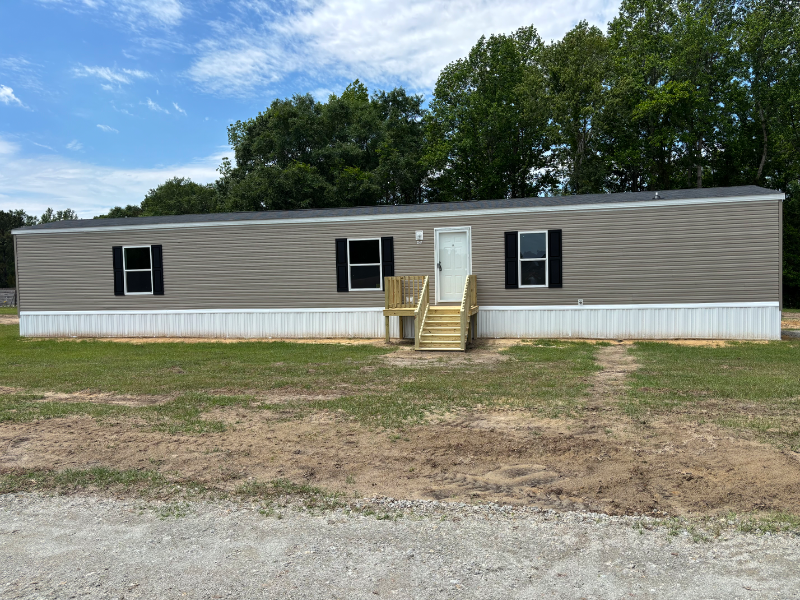 2043 Southern Crest Dr - Photo 3 of 18