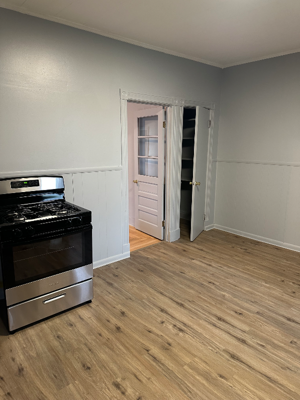 2421 6th Ave #2 - Photo 6 of 9