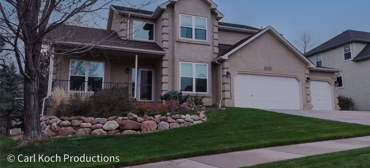 2185 Hoodoo Dr - Photo 2 of 44