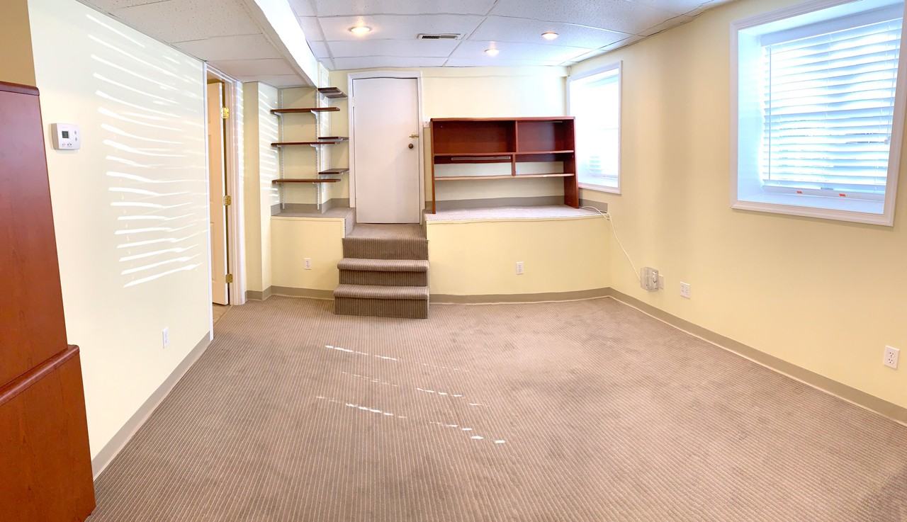 731 Deepdene Rd #B - Photo 2 of 4