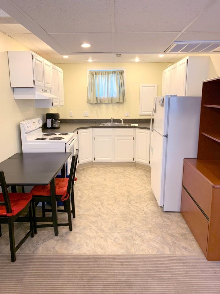 731 Deepdene Rd #B - Photo 3 of 4