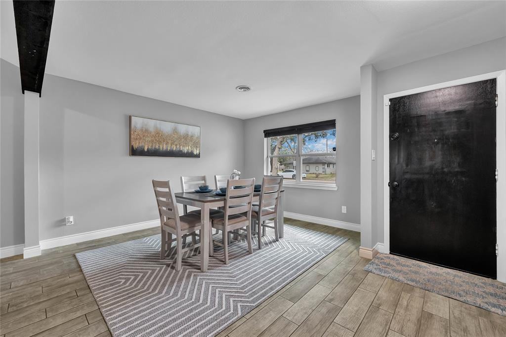 Heatherbrook Drive - Photo 4 of 6