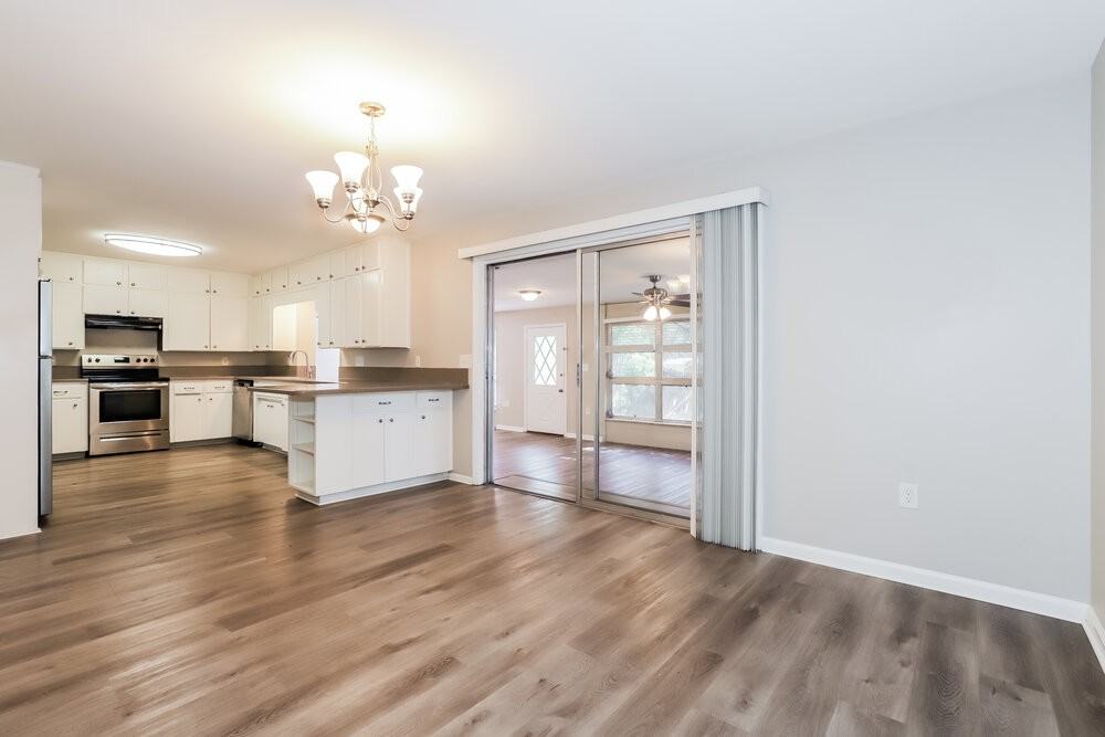 144 Shelley Dr - Photo 7 of 16