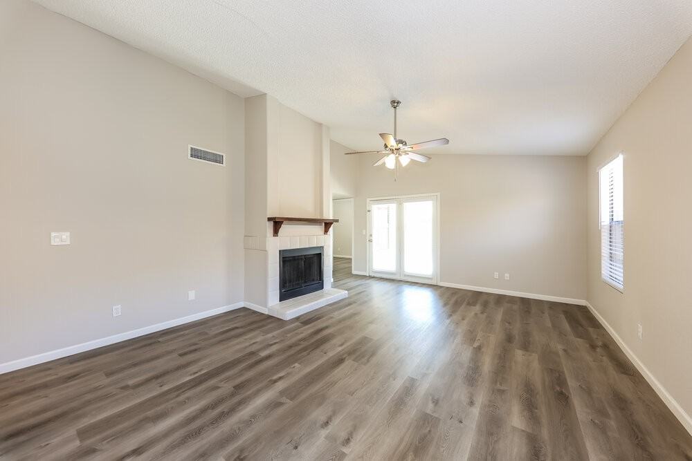 8938 N 64th Ln - Photo 3 of 16