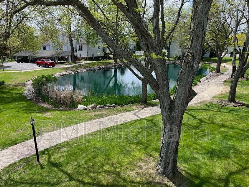 18120 Stoneridge St #B - Photo 3 of 23