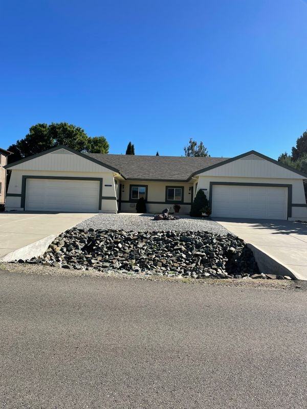 873 N Old Chisholm Trl