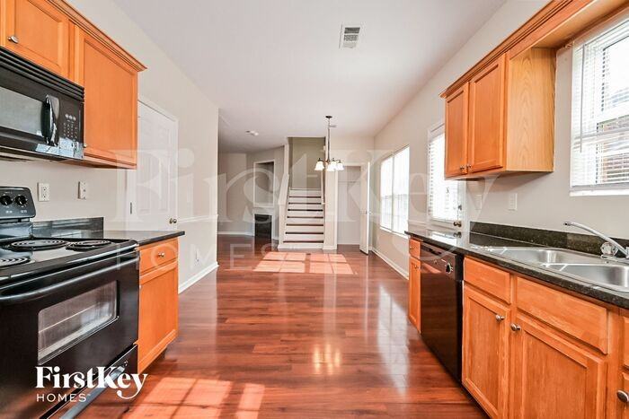 111 Astilbe Meadow Dr - Photo 2 of 6