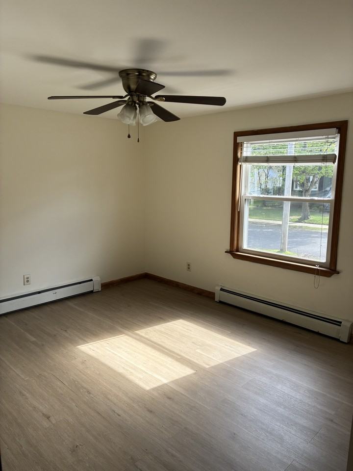 18 Hunt Ave #NA - Photo 3 of 17