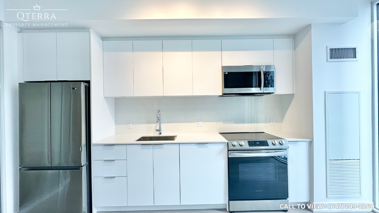 2104-357 King St W, Toronto, Ontario M5V 0S7 - Photo 2 of 7