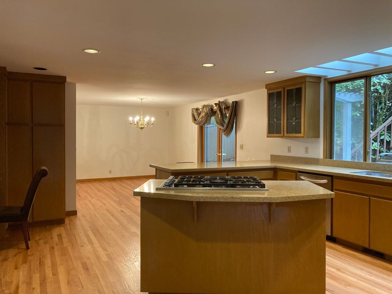 5570 152nd Pl Se - Photo 7 of 27
