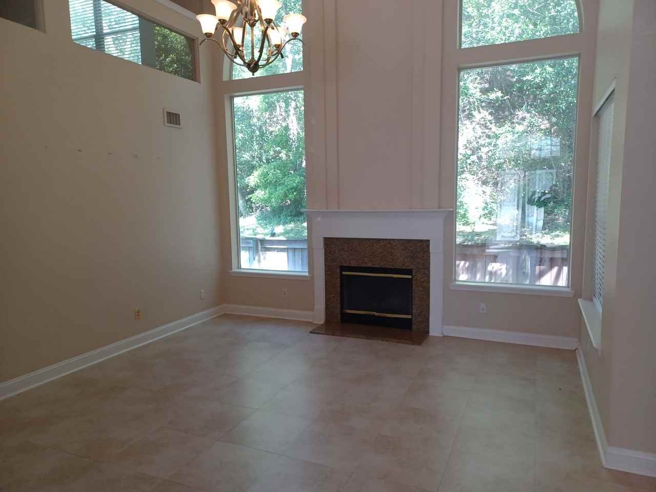 4463 Ecton Ln E - Photo 3 of 48