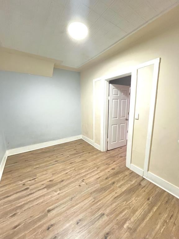 153 Horton St Apt 2r - Photo 3 of 7