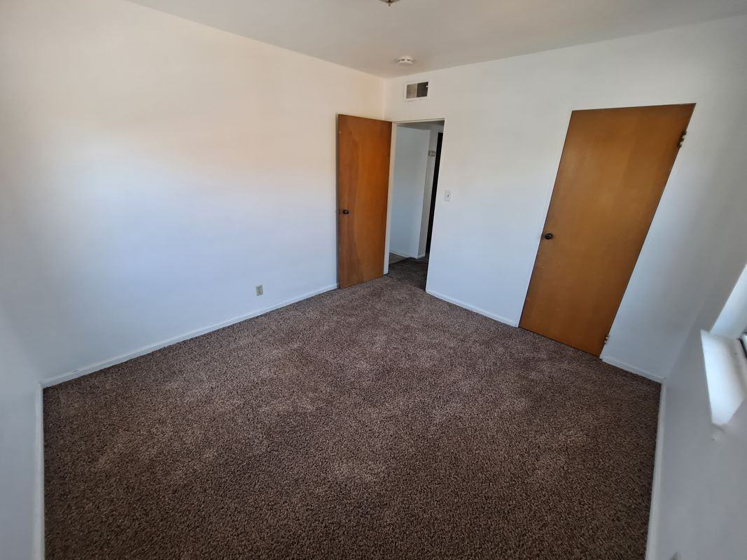 2125 21st Ave ##4 - Photo 7 of 9