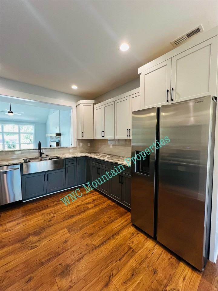 5 Heartleaf Cir #5 - Photo 4 of 20