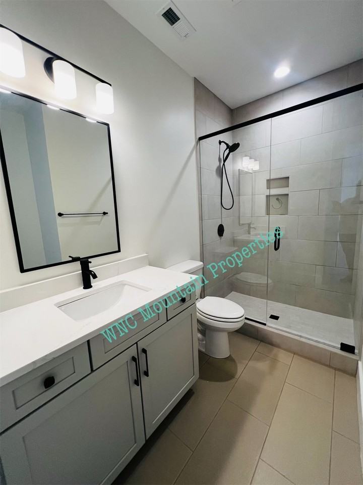 5 Heartleaf Cir #5 - Photo 2 of 20