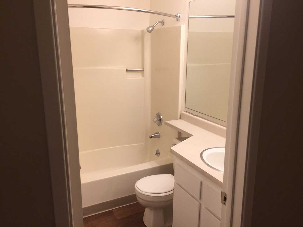 Woodlake Apartments - Photo 7 of 43