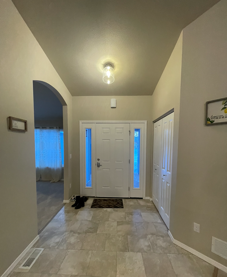 1500 E Hidden Ranch Loop - Photo 3 of 20