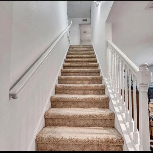 448 Eisenhower Dr - Photo 3 of 14