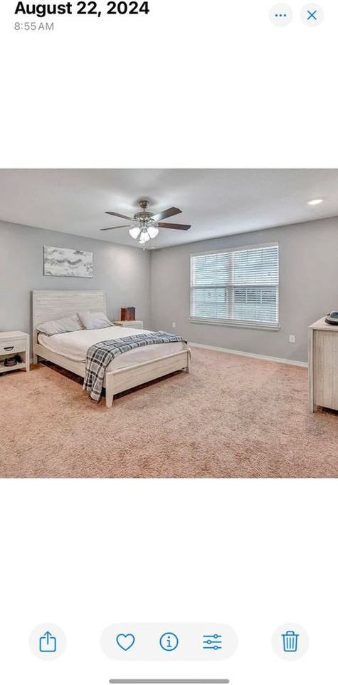 448 Eisenhower Dr - Photo 2 of 14