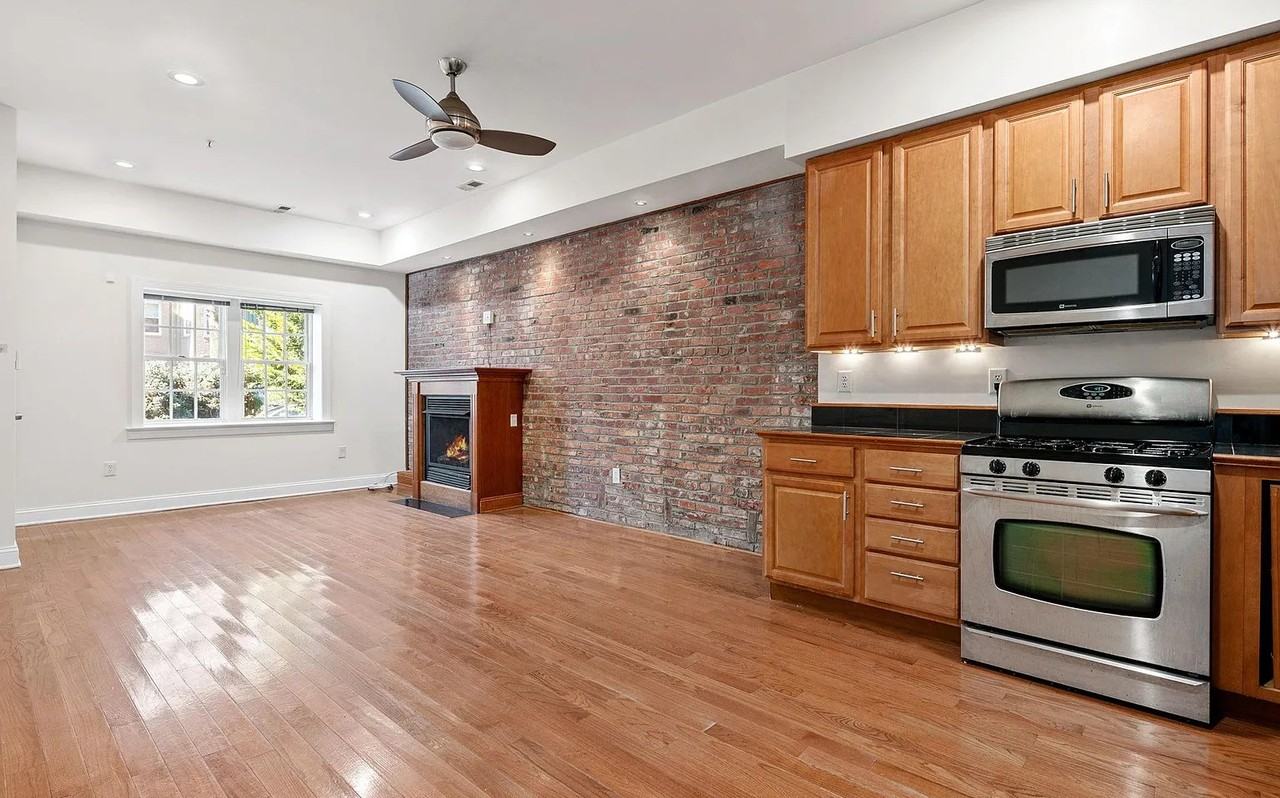 1807 8th St Nw #3 - Photo 5 of 20