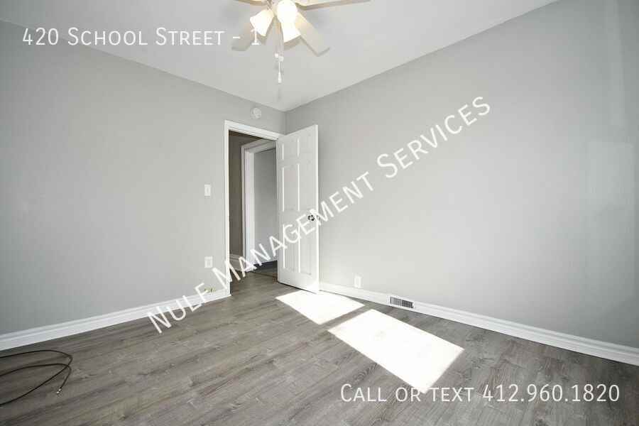 420 School St #1 - Photo 3 of 9