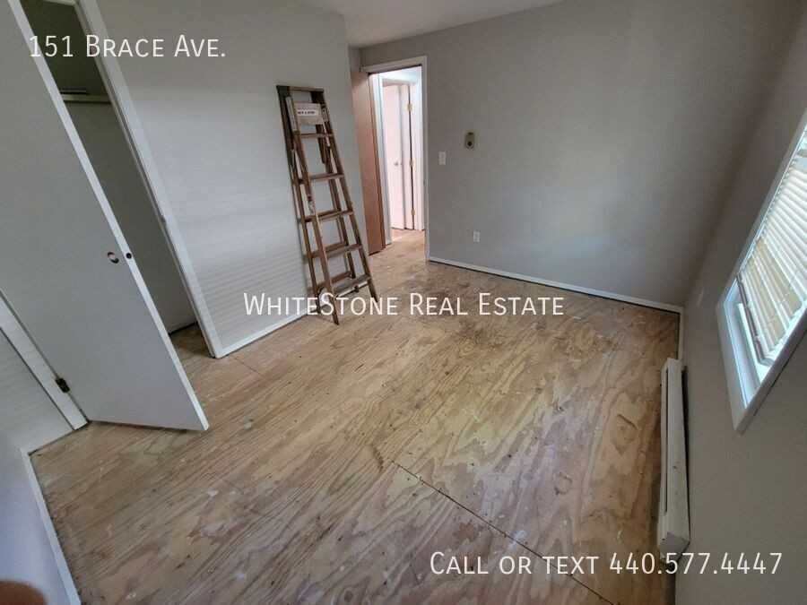151 Brace Ave - Photo 3 of 5