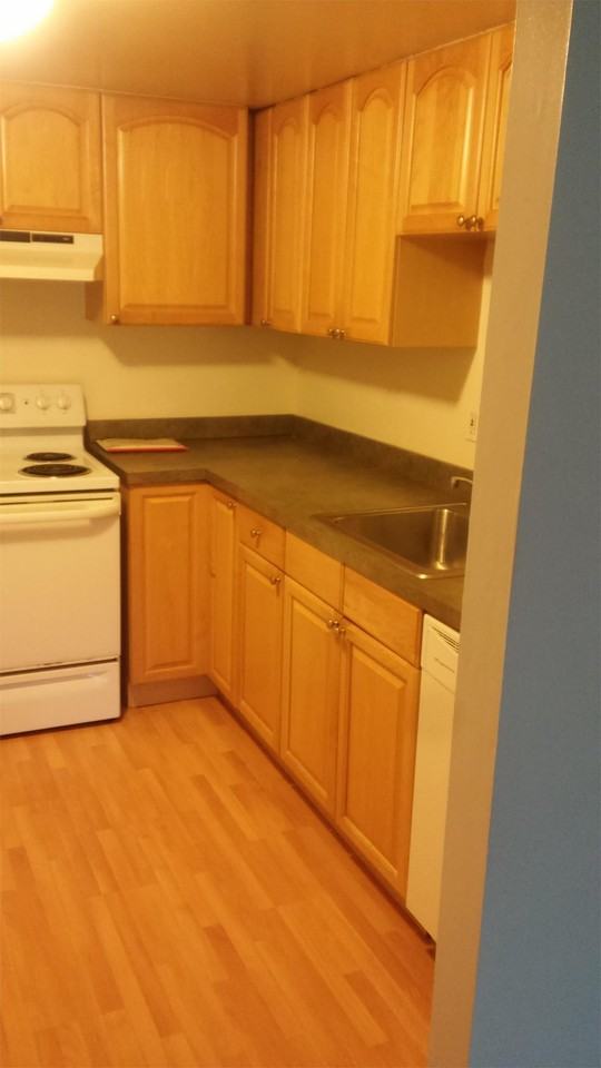 Cedar Run Condos - Photo 2 of 8