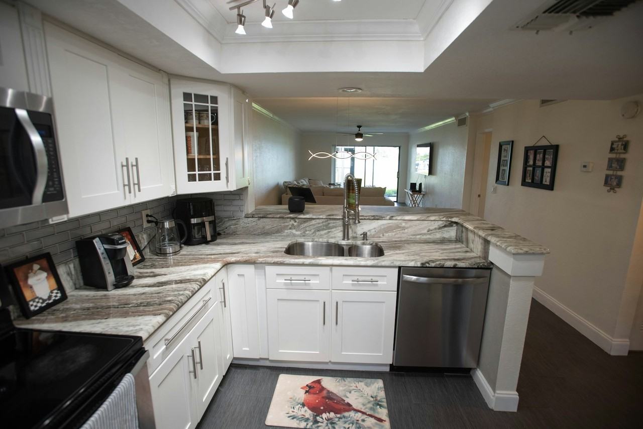 4113 Fairview Vista Point, Unit 109 - Photo 7 of 19