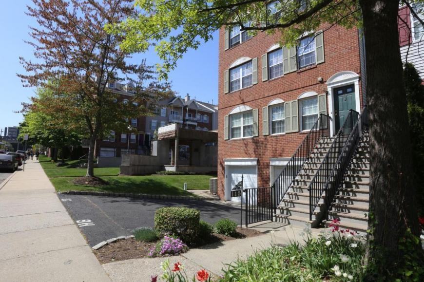 67 Vaughan Drive - Photo 6 of 9