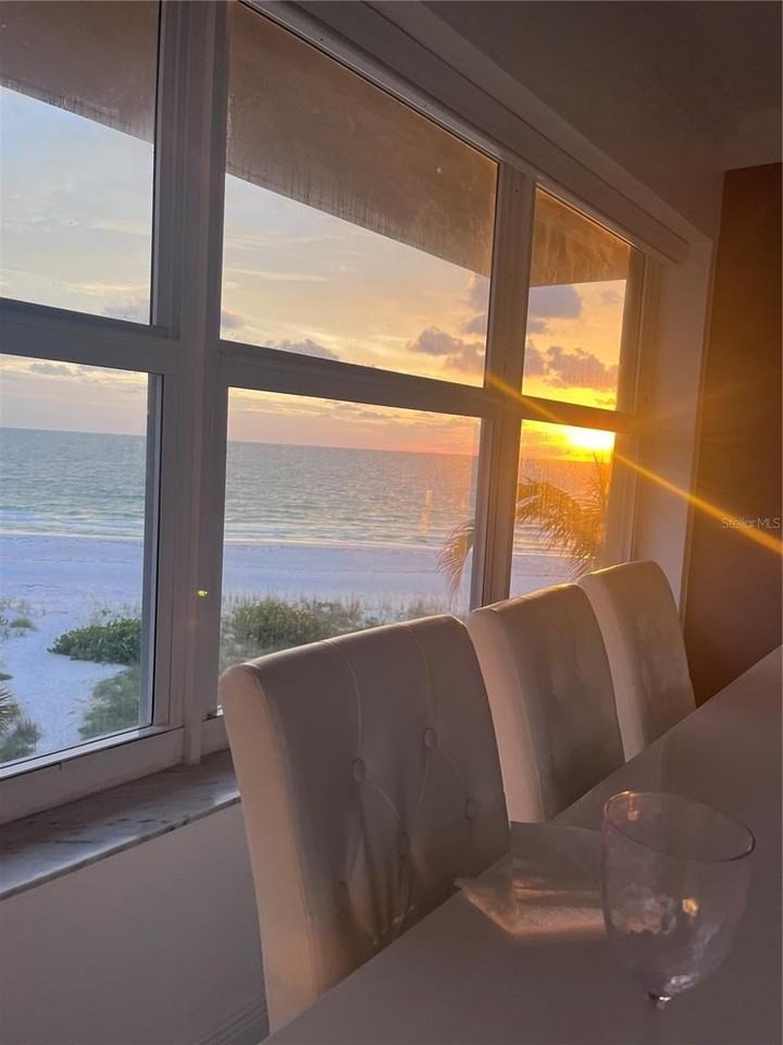 880 Mandalay Ave #S302 - Photo 2 of 22