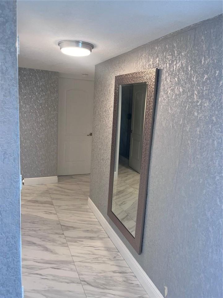 880 Mandalay Ave #S302 - Photo 3 of 22