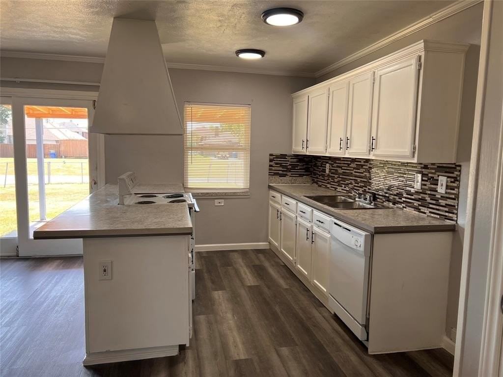 8506 Woodside Rd - Photo 7 of 27