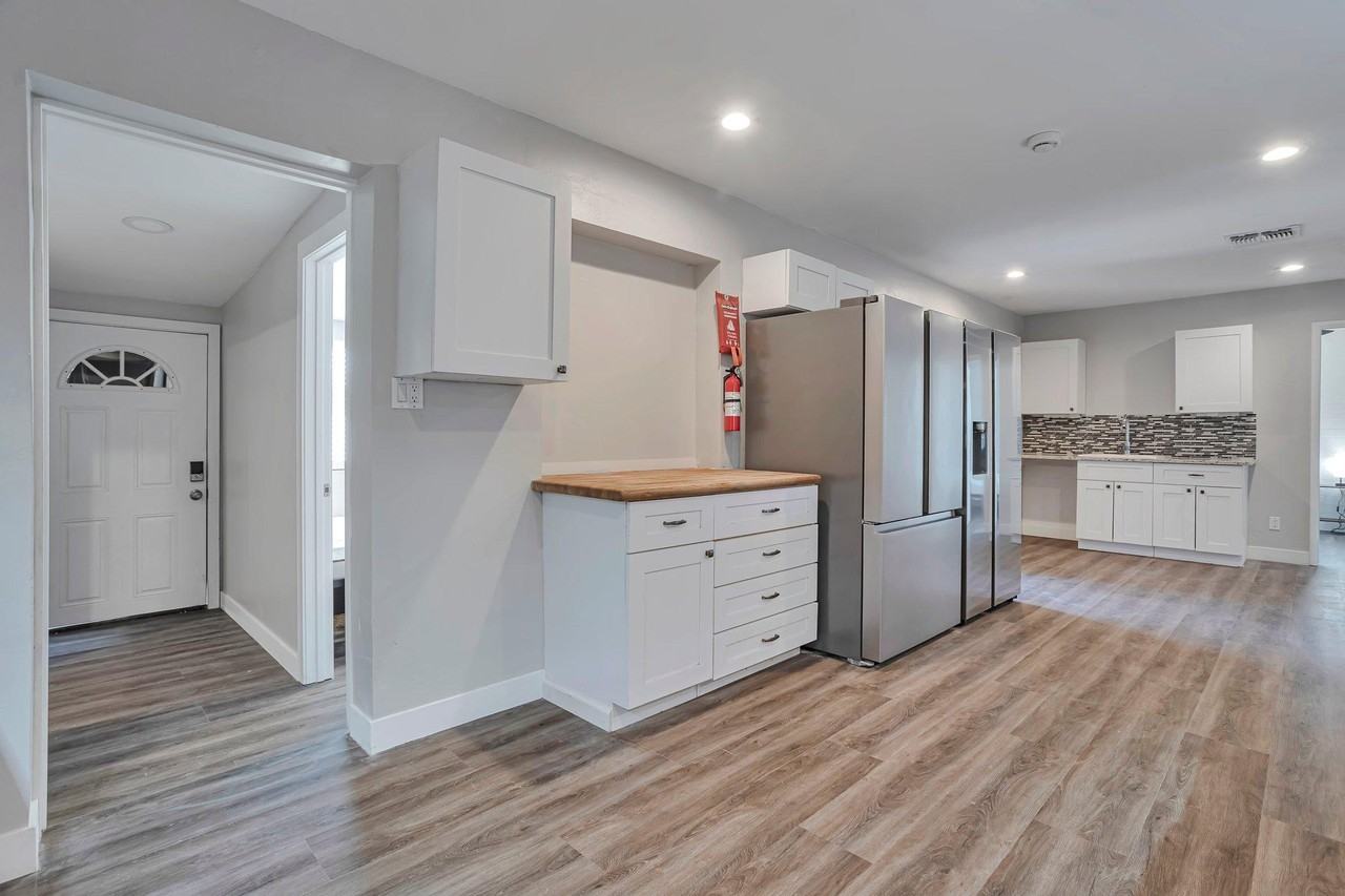 W Cactus Wren Dr - Photo 2 of 6