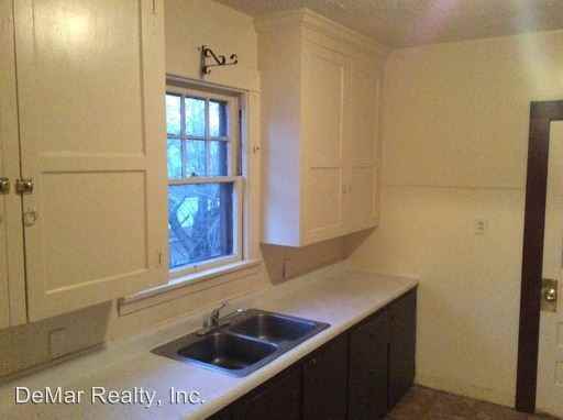 57 E Judson 59 E Judson - Photo 2 of 11