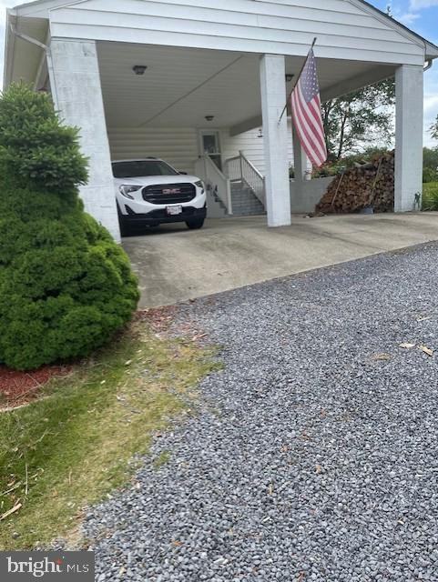 23655 Daniel Farm Ln - Photo 3 of 21