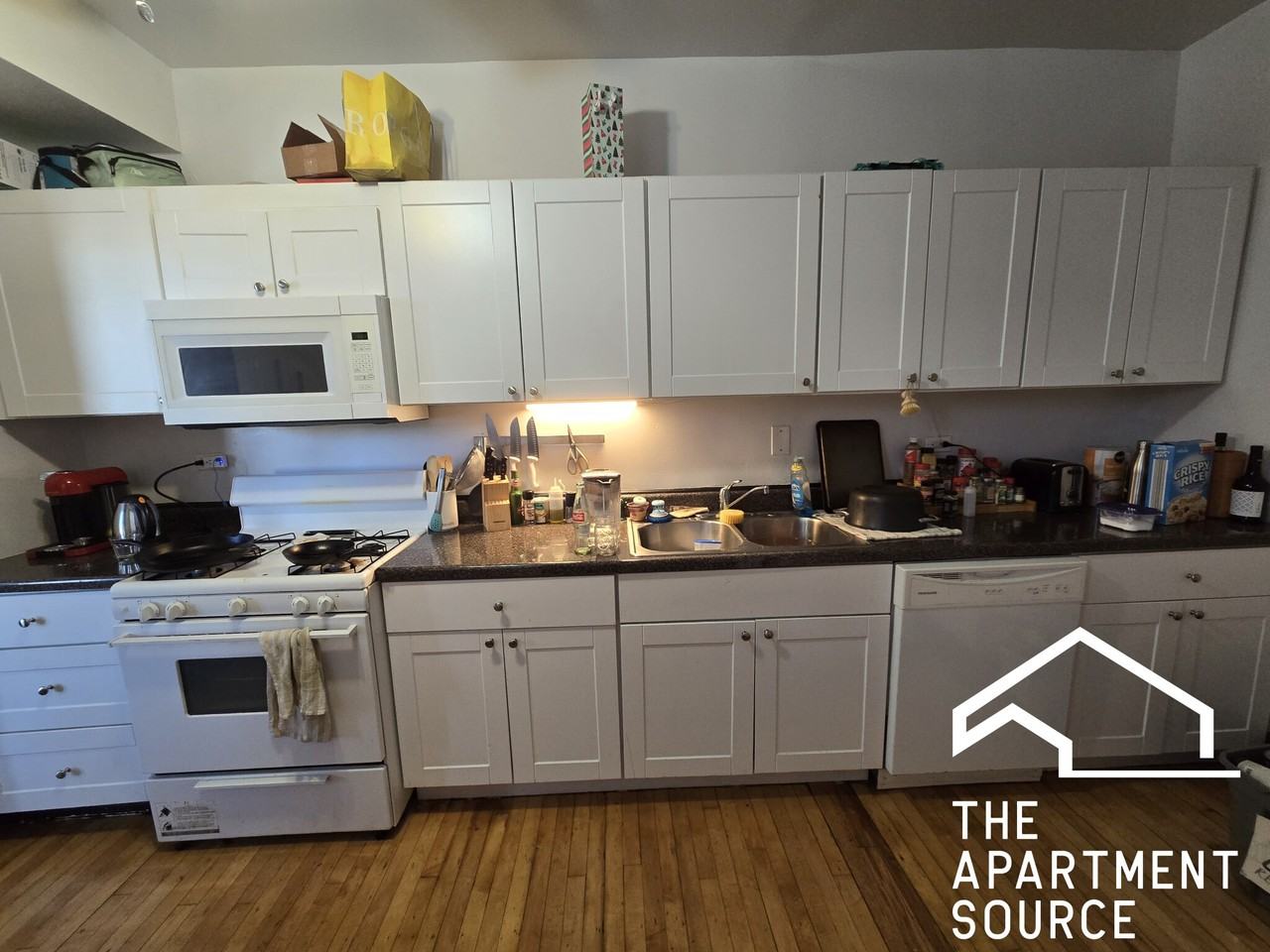 2474 W Pensacola Ave #3 - Photo 6 of 11