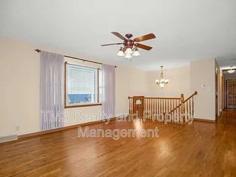 506 S 17th St - Photo 3 of 36