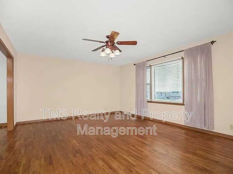 506 S 17th St - Photo 5 of 36