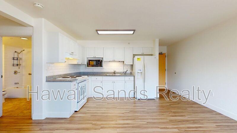 801 South St #412