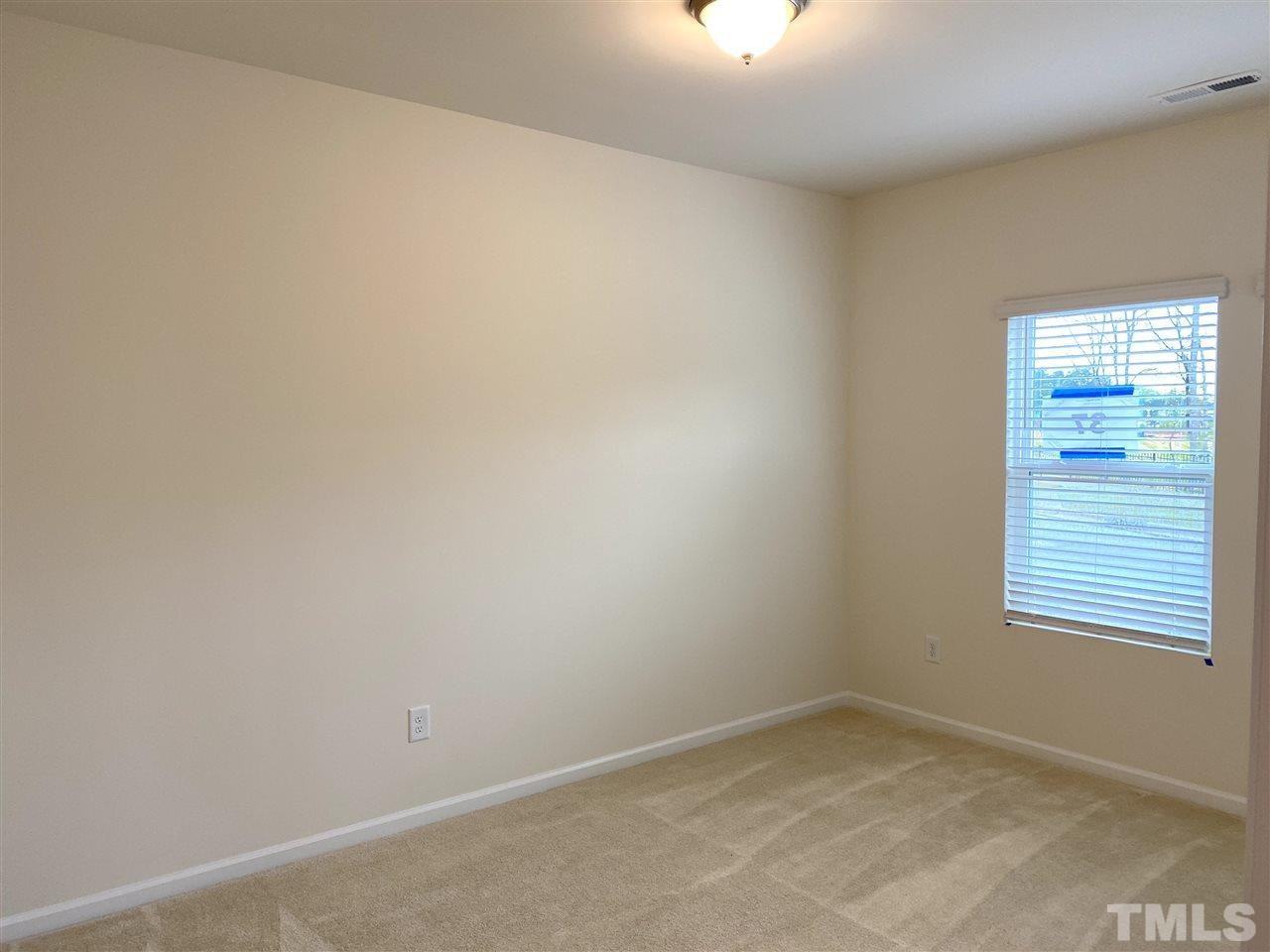 1132 Brickfield Dr - Photo 3 of 28