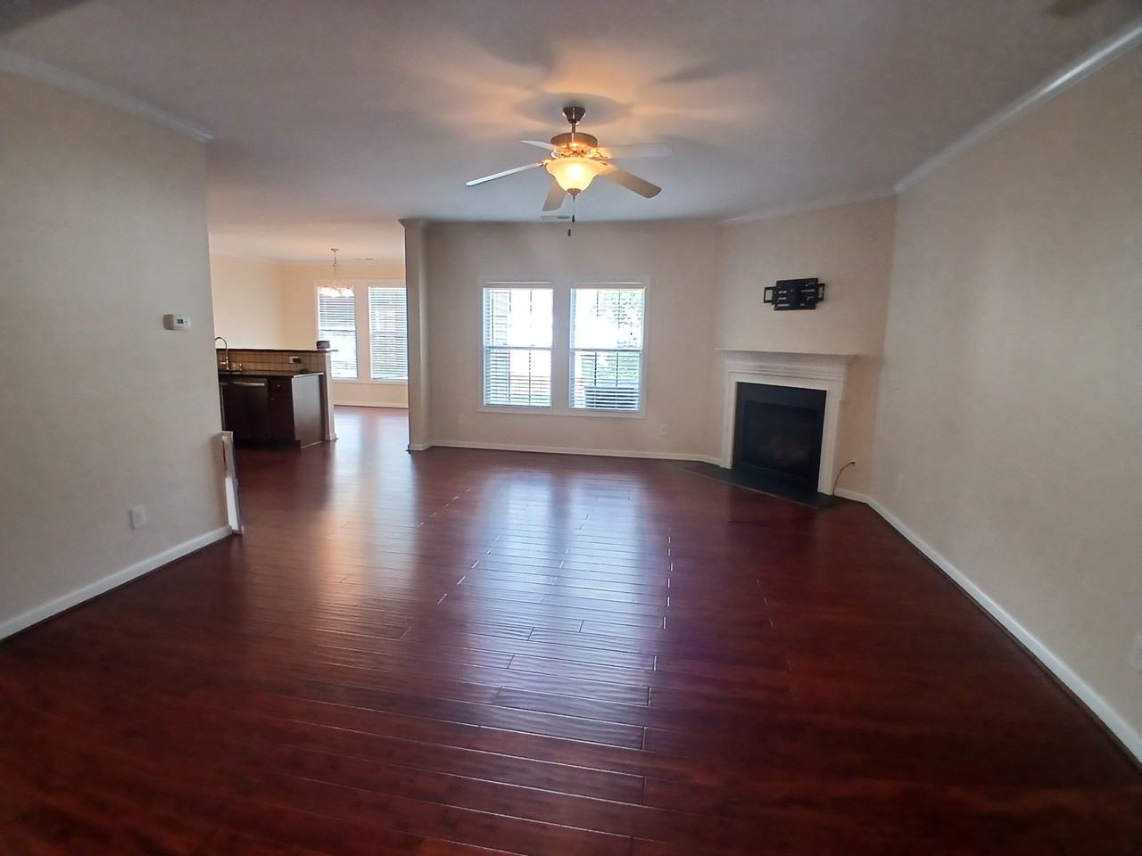 117 Station Dr - Photo 5 of 42