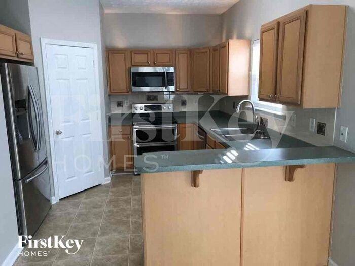 182 Prescott Ct - Photo 3 of 6