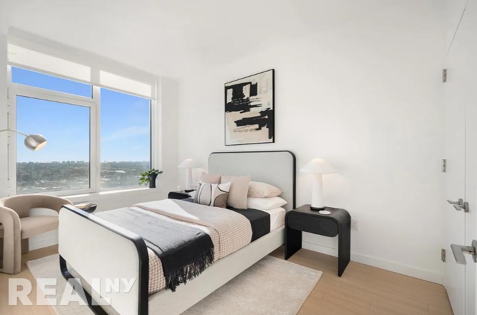 Linden Blvd #20B - Photo 2 of 14