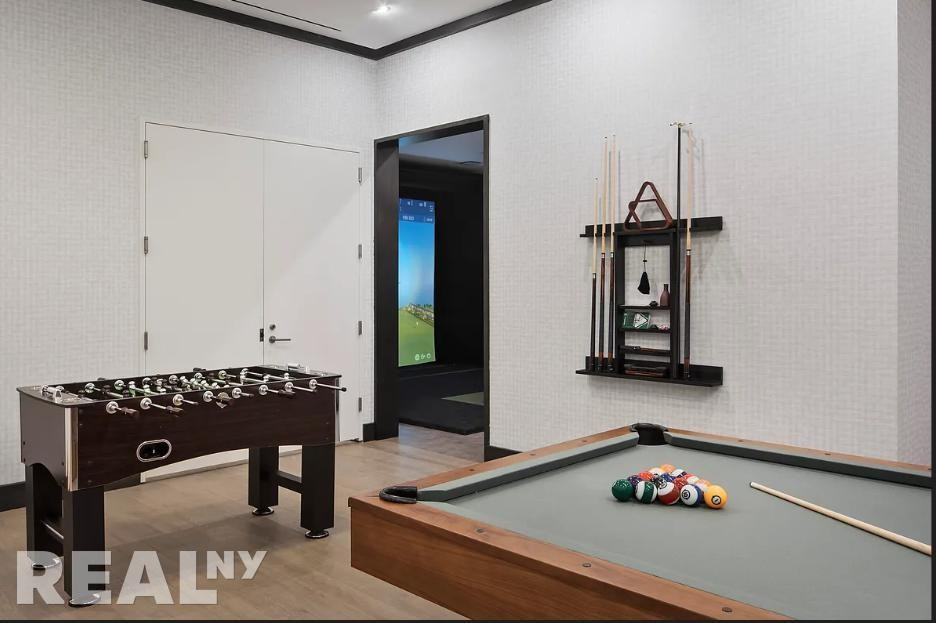 Linden Blvd #20B - Photo 7 of 14