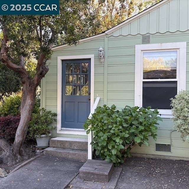 2150 Whyte Park Ave - Photo 7 of 50