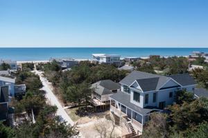 featured image of 44 Island Walk