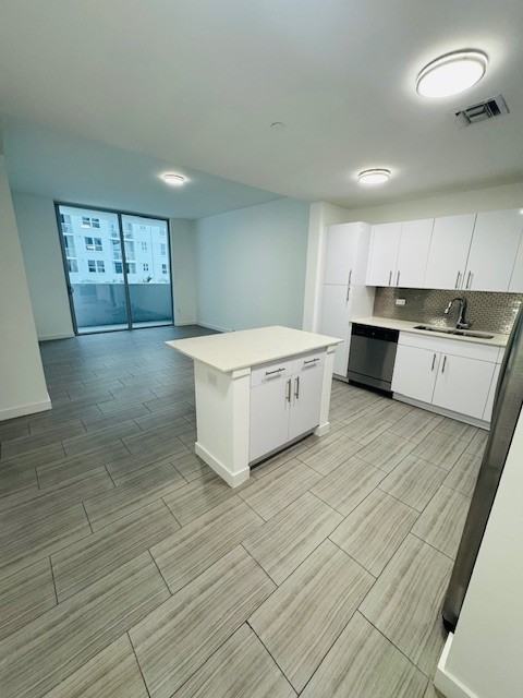 1776 Polk Street #305 - Photo 3 of 21