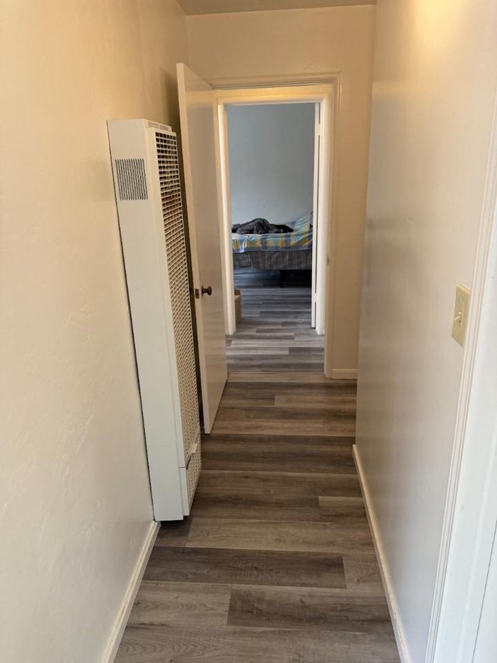 1708 Euclid - Photo 3 of 10