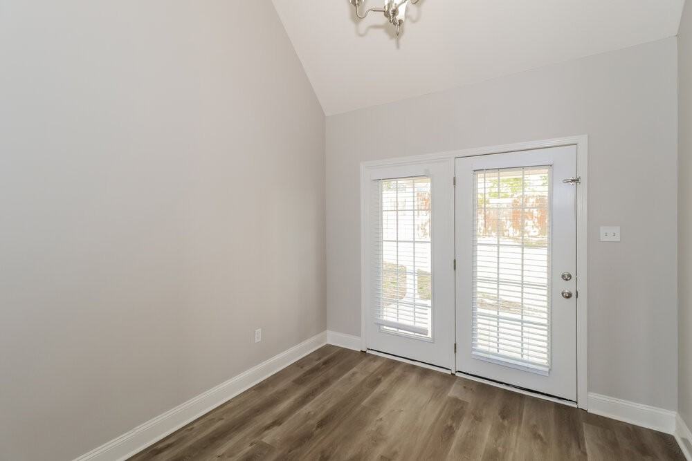 25 Penny Ln - Photo 7 of 17