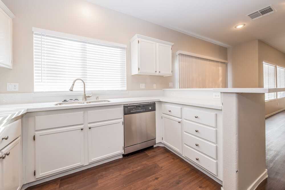 6226 Standing Elm St - Photo 5 of 15